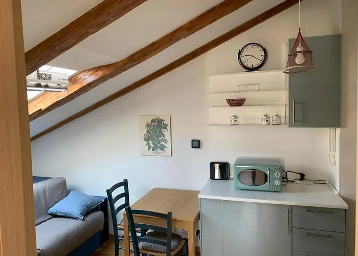 Alla Scaletta B アパート *