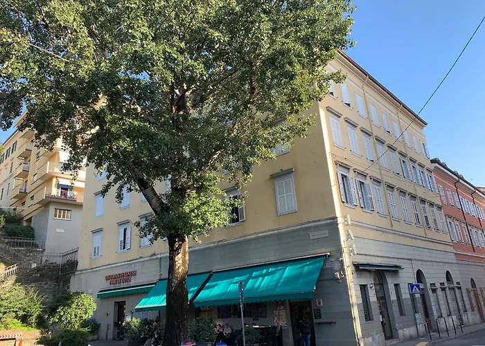 Alla Scaletta B アパート